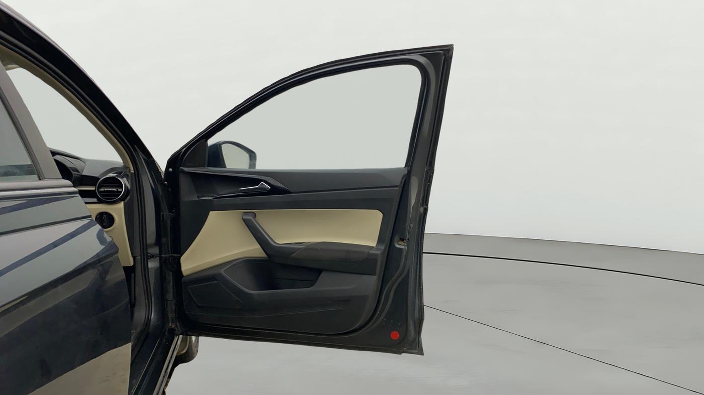 2022 Skoda SLAVIA AMBITION 1.0L TSI AT, Petrol, Automatic, 40,074 km, RHS Front Door