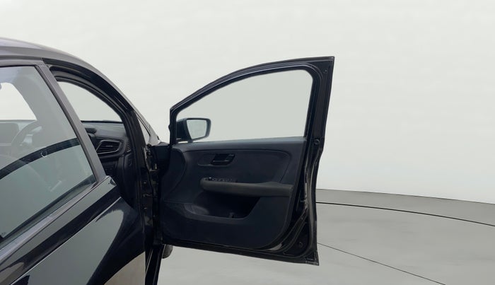 2022 Tata ALTROZ XZA PLUS DARK EDTION, Petrol, Automatic, 22,346 km, RHS Front Door