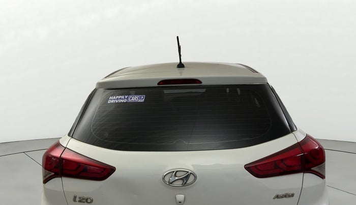 2017 Hyundai Elite i20 ASTA 1.2, CNG, Manual, 66,289 km, Rear Windshield