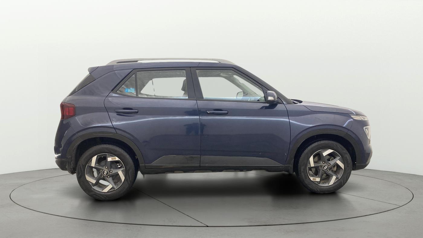 2021 Hyundai VENUE SX 1.5 CRDI, Diesel, Manual, 74,298 km, Right Side View