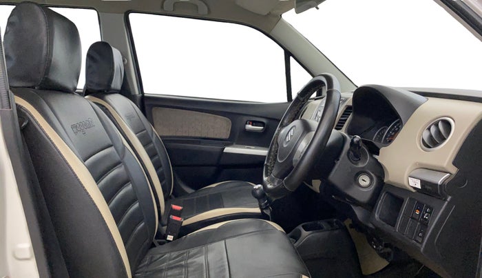2015 Maruti Wagon R 1.0 VXI, Petrol, Manual, 46,095 km, Right Side Front Door Cabin