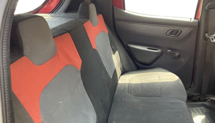 2016 Renault Kwid RXT 0.8, Petrol, Manual, 56,434 km, Right Side Rear Door Cabin