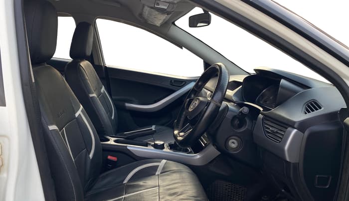 2020 Tata NEXON XM DIESEL, Diesel, Manual, 1,38,241 km, Right Side Front Door Cabin