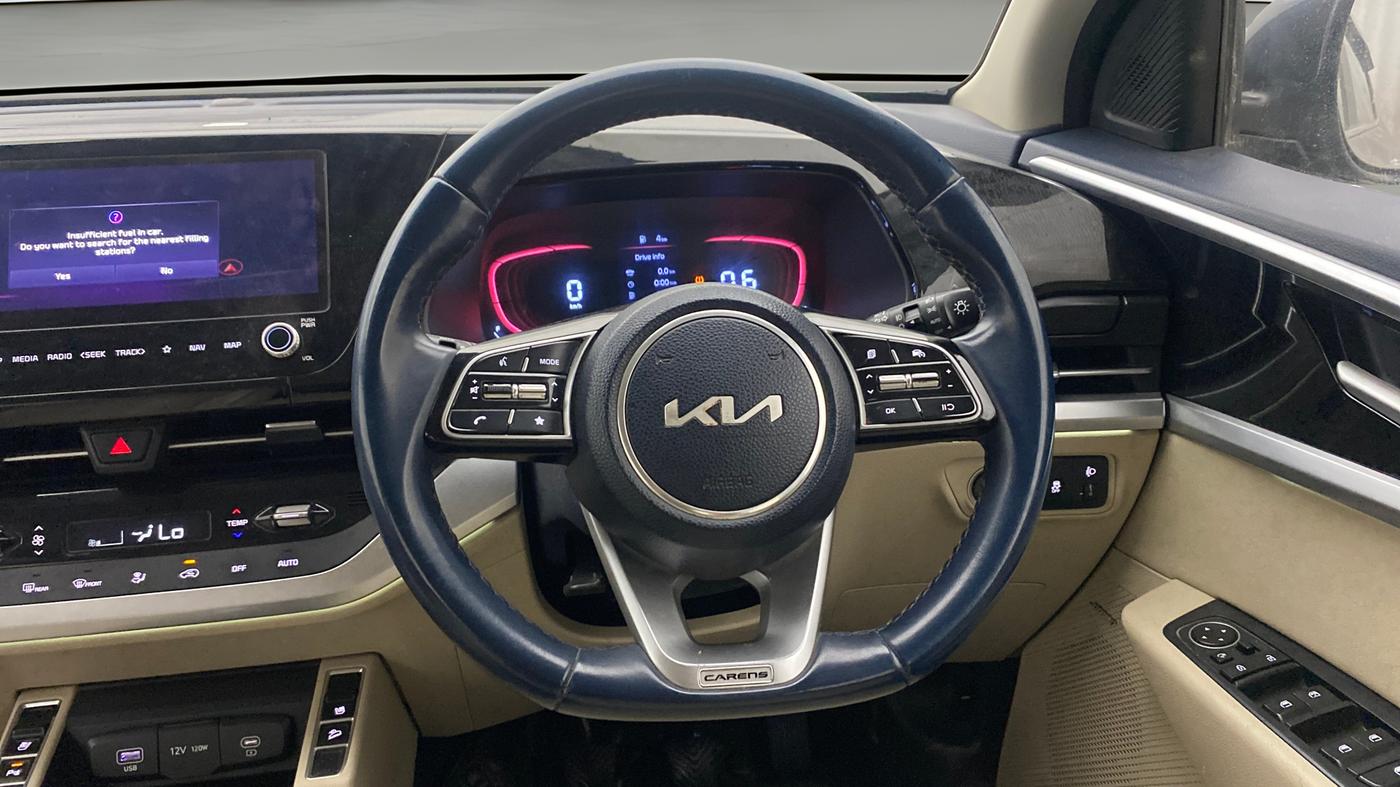 2022 KIA CARENS LUXURY PLUS 1.4 PETROL 7 STR, Petrol, Manual, 61,668 km, Steering Wheel Close Up