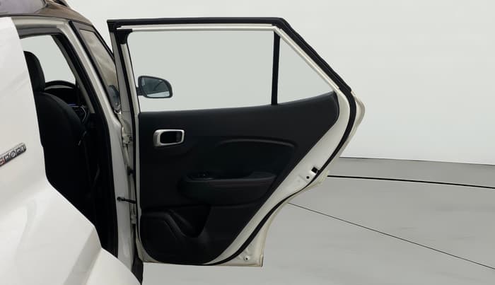 2022 Hyundai VENUE SX PLUS 1.0 TURBO DCT DUAL TONE, Petrol, Automatic, 24,238 km, RHS Rear Door