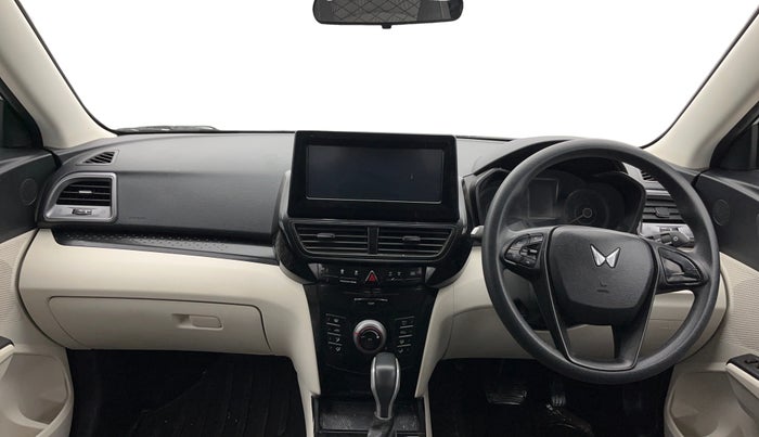 2024 Mahindra XUV 3XO MX2 Pro 1.2 L TCMPFI AT, Petrol, Automatic, 11,056 km, Dashboard