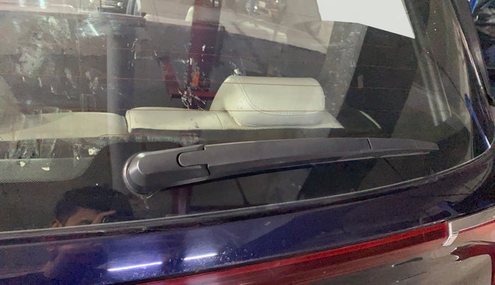 2022 KIA CARENS LUXURY PLUS 1.4 PETROL 7 STR, Petrol, Manual, 28,087 km, Rear Wiper