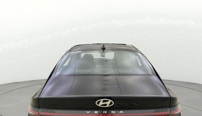 2023 Hyundai Verna SX (O) 1.5 TURBO PETROL DCT, Petrol, Automatic, 26,541 km, Rear Windshield