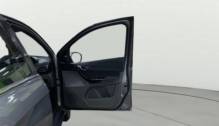 2018 Tata TIGOR XZ PETROL, Petrol, Manual, 92,562 km, RHS Front Door