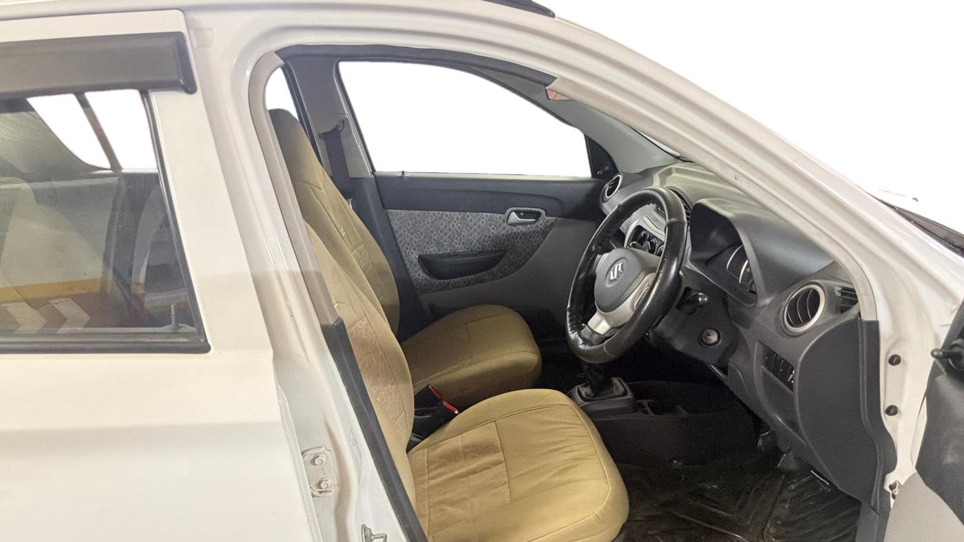 2018 Maruti Alto 800 LXI, Petrol, Manual, 76,151 km, Right Side Front Door Cabin