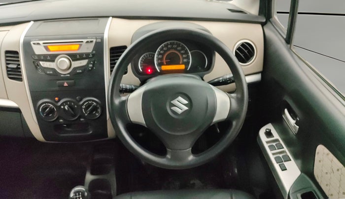 2014 Maruti Wagon R 1.0 VXI, Petrol, Manual, 34,072 km, Steering Wheel Close Up