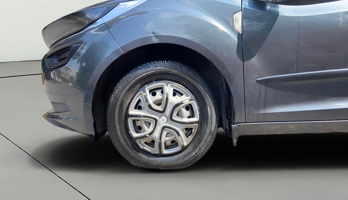2021 Tata ALTROZ XE PETROL, Petrol, Manual, 34,288 km, Left Front Wheel