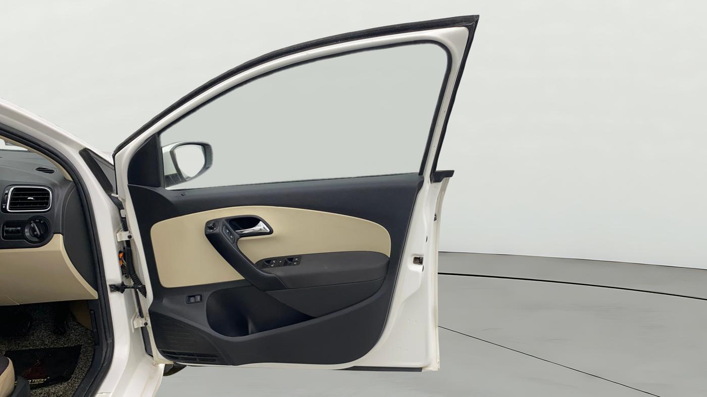 2020 Skoda Rapid AMBITION AT TSI, Petrol, Automatic, 1,16,716 km, RHS Front Door