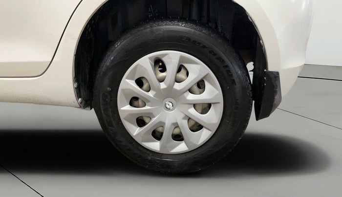 2016 Maruti Swift LXI (O), Petrol, Manual, 41,410 km, Left Rear Wheel