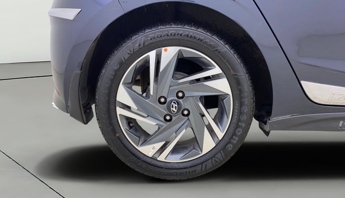 2021 Hyundai NEW I20 ASTA (O) 1.2 MT, Petrol, Manual, 31,652 km, Right Rear Wheel