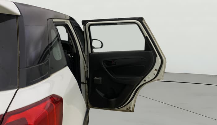 2016 Maruti Vitara Brezza LDI (O), Diesel, Manual, 1,20,785 km, RHS Rear Door