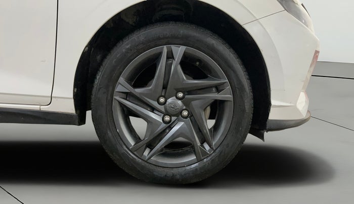 2021 Hyundai NEW I20 SPORTZ 1.2 MT, Petrol, Manual, 49,091 km, Right Front Wheel