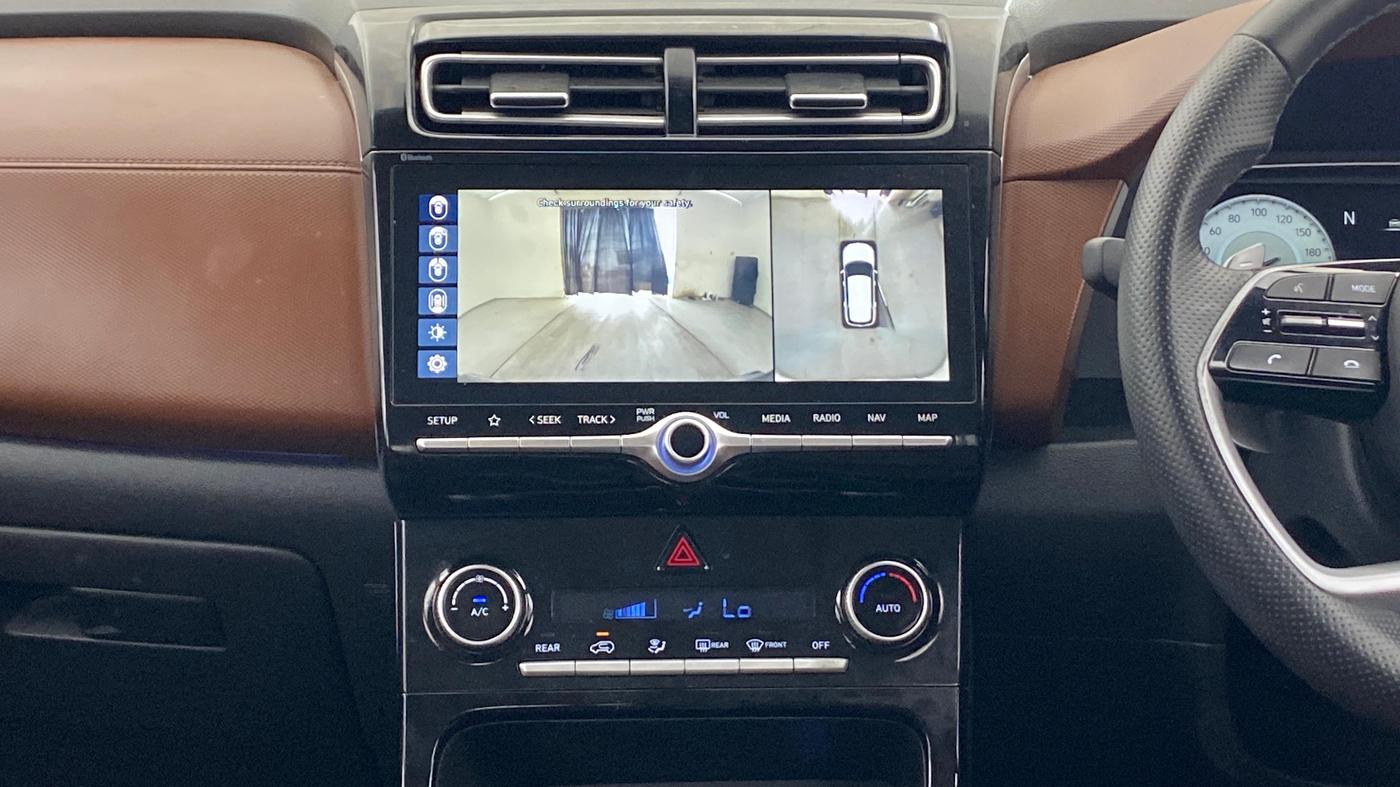 2021 Hyundai ALCAZAR 2.0 SIGNATURE (O) AT 6STR, Petrol, Automatic, 63,590 km, Air Conditioner