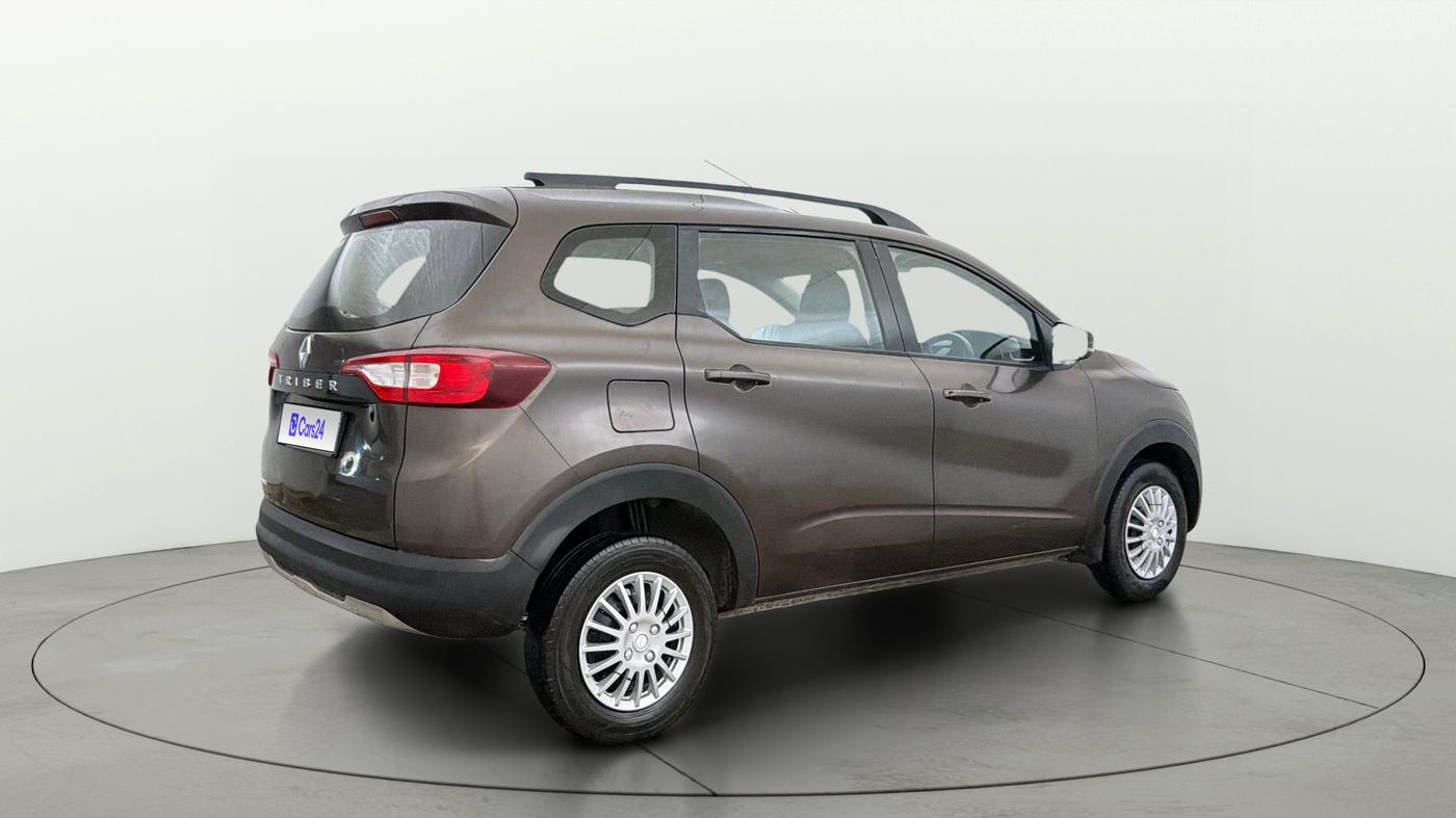 2023 Renault TRIBER RXT, Petrol, Manual, 45,953 km, Right Back Diagonal