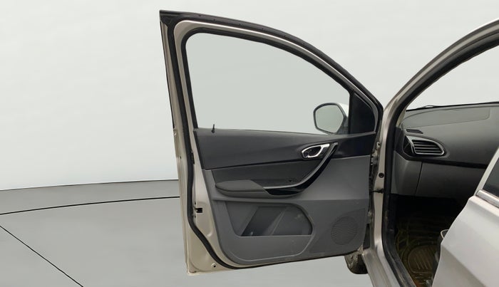 2018 Tata TIGOR XZ PETROL, Petrol, Manual, 58,555 km, LHS Front Door