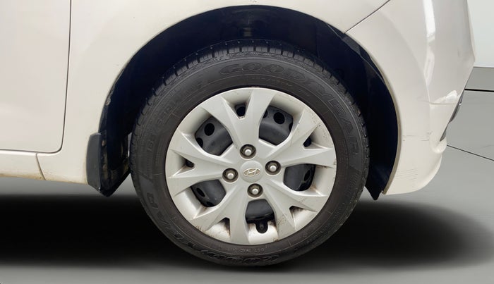 2013 Hyundai Grand i10 MAGNA 1.2 KAPPA VTVT, Petrol, Manual, 50,791 km, Right Front Wheel