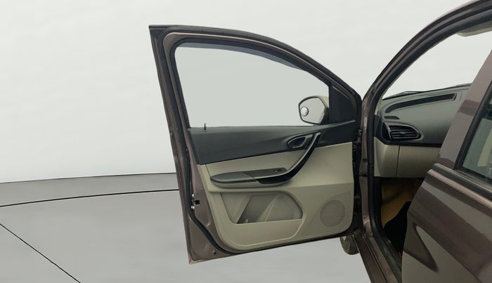2017 Tata Tiago XT PETROL, Petrol, Manual, 26,993 km, LHS Front Door