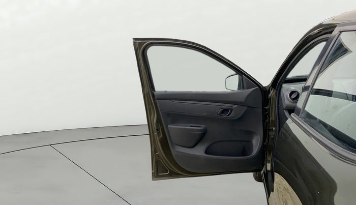 2016 Renault Kwid RXT 0.8, Petrol, Manual, 24,604 km, LHS Front Door