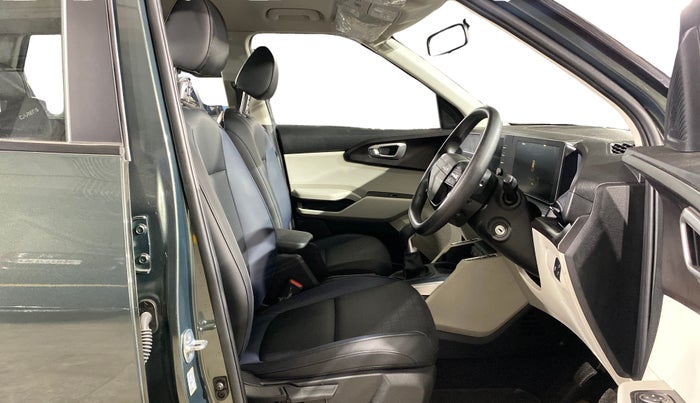 2025 KIA Carens Clavis HTE(O) 1.5 Petrol MT, Petrol, Manual, 315 km, Right Side Front Door Cabin