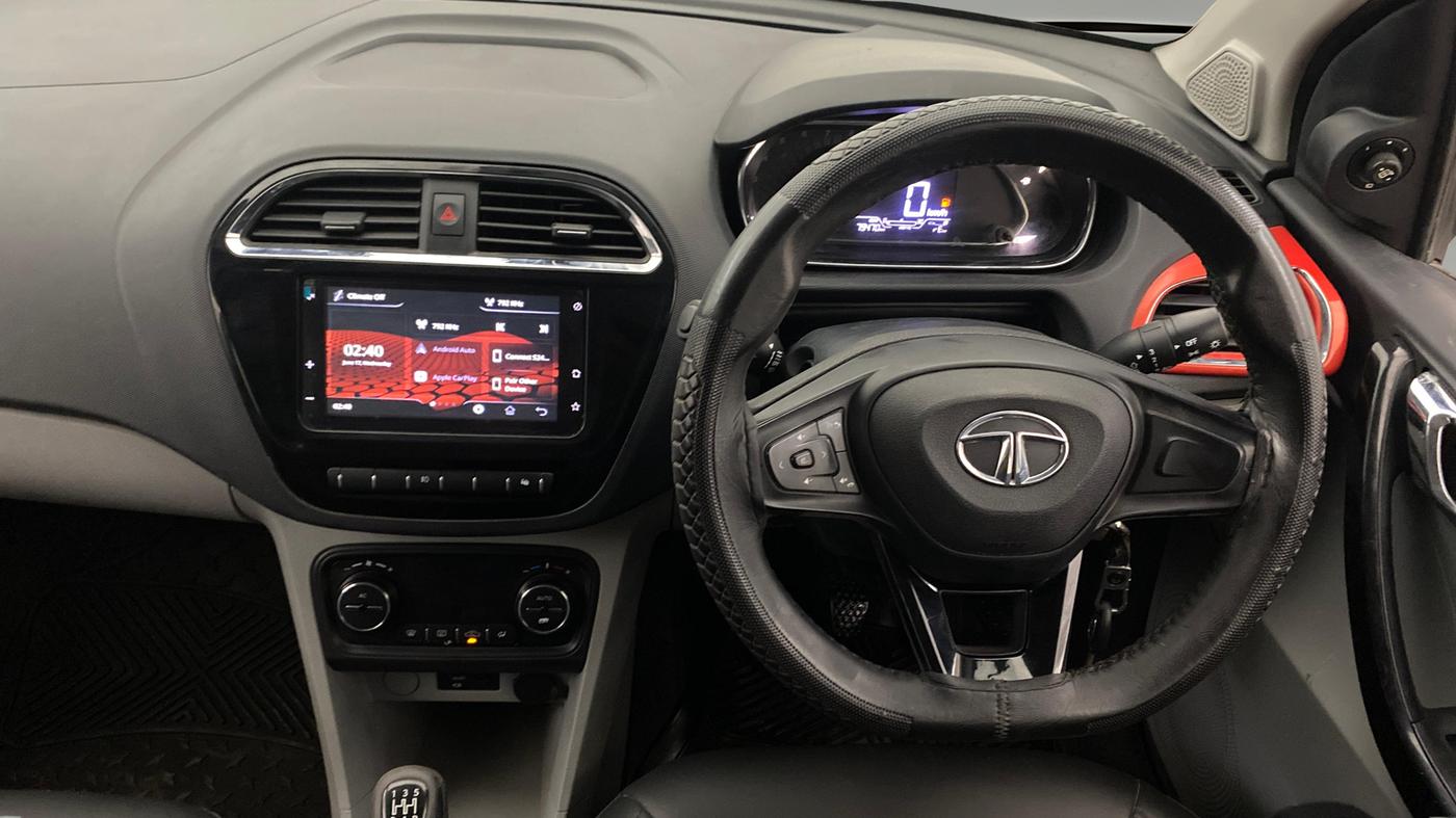 2020 Tata Tiago XZ PLUS PETROL, Petrol, Manual, 79,470 km, Steering Wheel Close Up