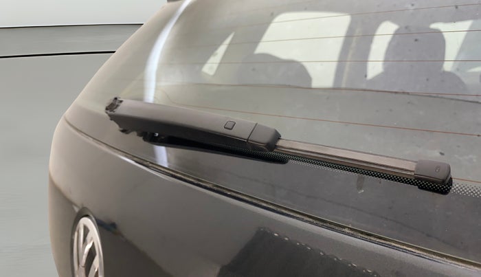 2017 Volkswagen Polo HIGHLINE1.2L, Petrol, Manual, 98,037 km, Rear Wiper