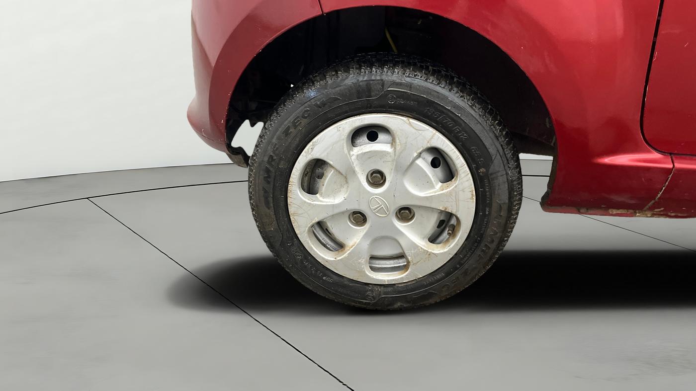 2015 Tata Nano TWIST XTA, Petrol, Automatic, 32,704 km, Left Front Wheel