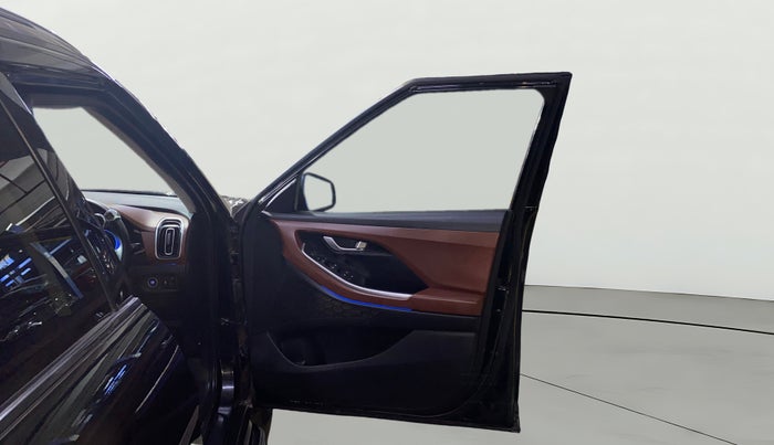 2021 Hyundai ALCAZAR PRESTIGE 2.0 MT 6STR, Petrol, Manual, 41,852 km, RHS Front Door