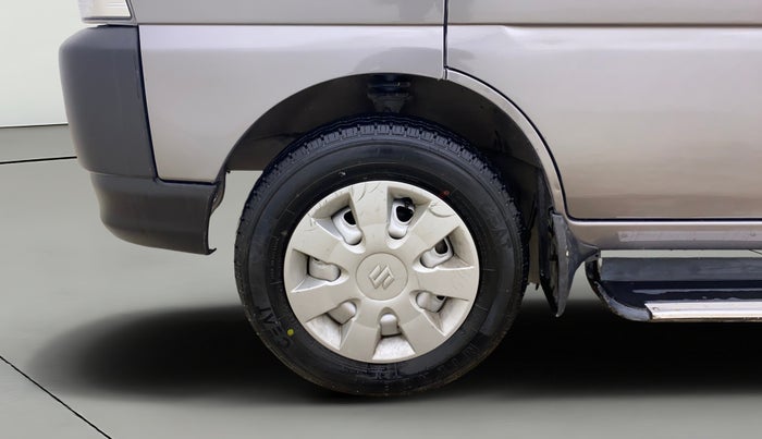 2022 Maruti Eeco 5 STR AC CNG (O), CNG, Manual, 42,135 km, Left Front Wheel