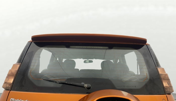 2016 Mahindra NUVOSPORT N8, Diesel, Manual, 1,30,472 km, Rear Windshield