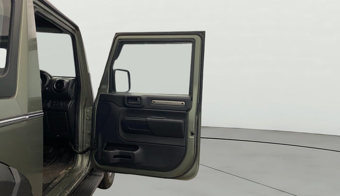 2021 Mahindra Thar LX PETROL HT 4WD AT, Petrol, Automatic, 81,634 km, RHS Rear Door