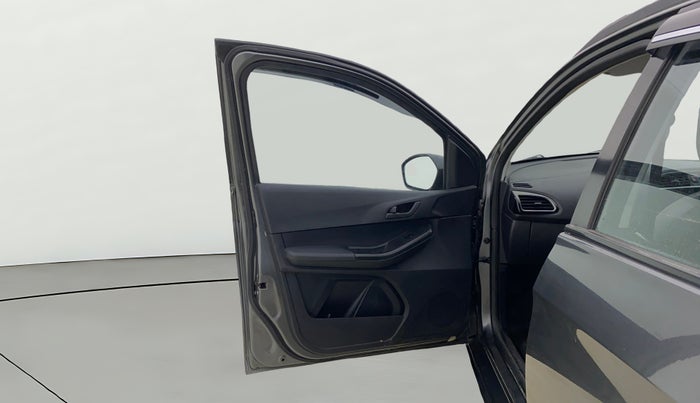 2022 Tata TIAGO NRG XT MT, Petrol, Manual, 52,438 km, LHS Front Door