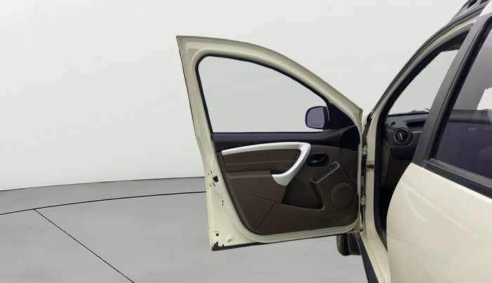 2019 Renault Duster 110 PS RXS 4X2 AMT DIESEL, Diesel, Automatic, 82,755 km, LHS Front Door