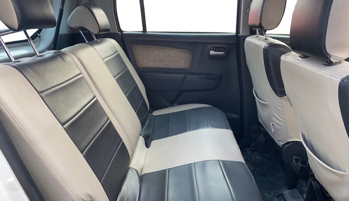 2018 Maruti Wagon R 1.0 VXI, Petrol, Manual, 36,521 km, Right Side Rear Door Cabin