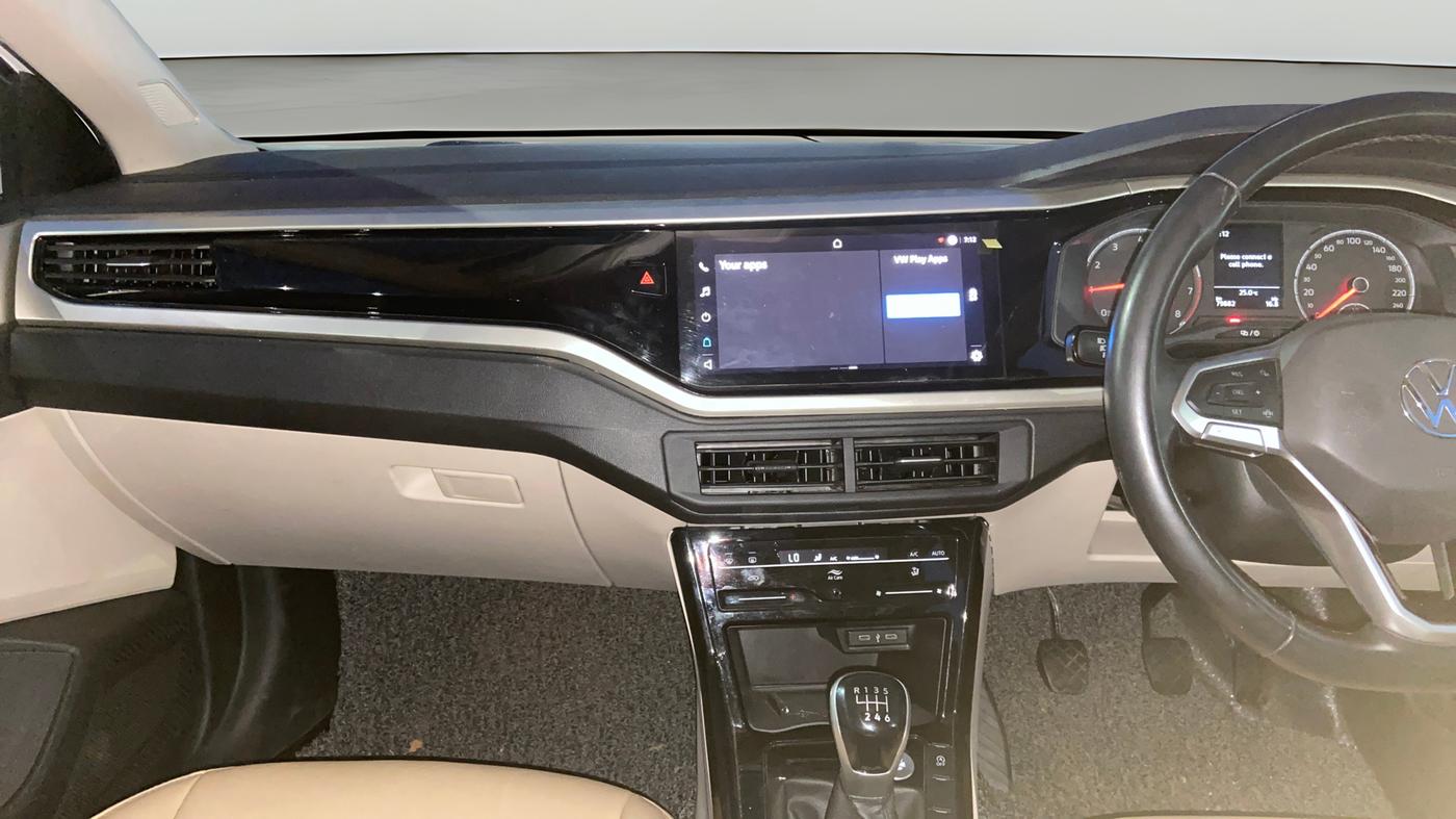 2022 Volkswagen VIRTUS HIGHLINE TSI 1.0 MT, Petrol, Manual, 79,865 km, Air Conditioner