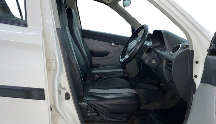 2017 Maruti Alto 800 LXI, Petrol, Manual, 42,287 km, Right Side Front Door Cabin