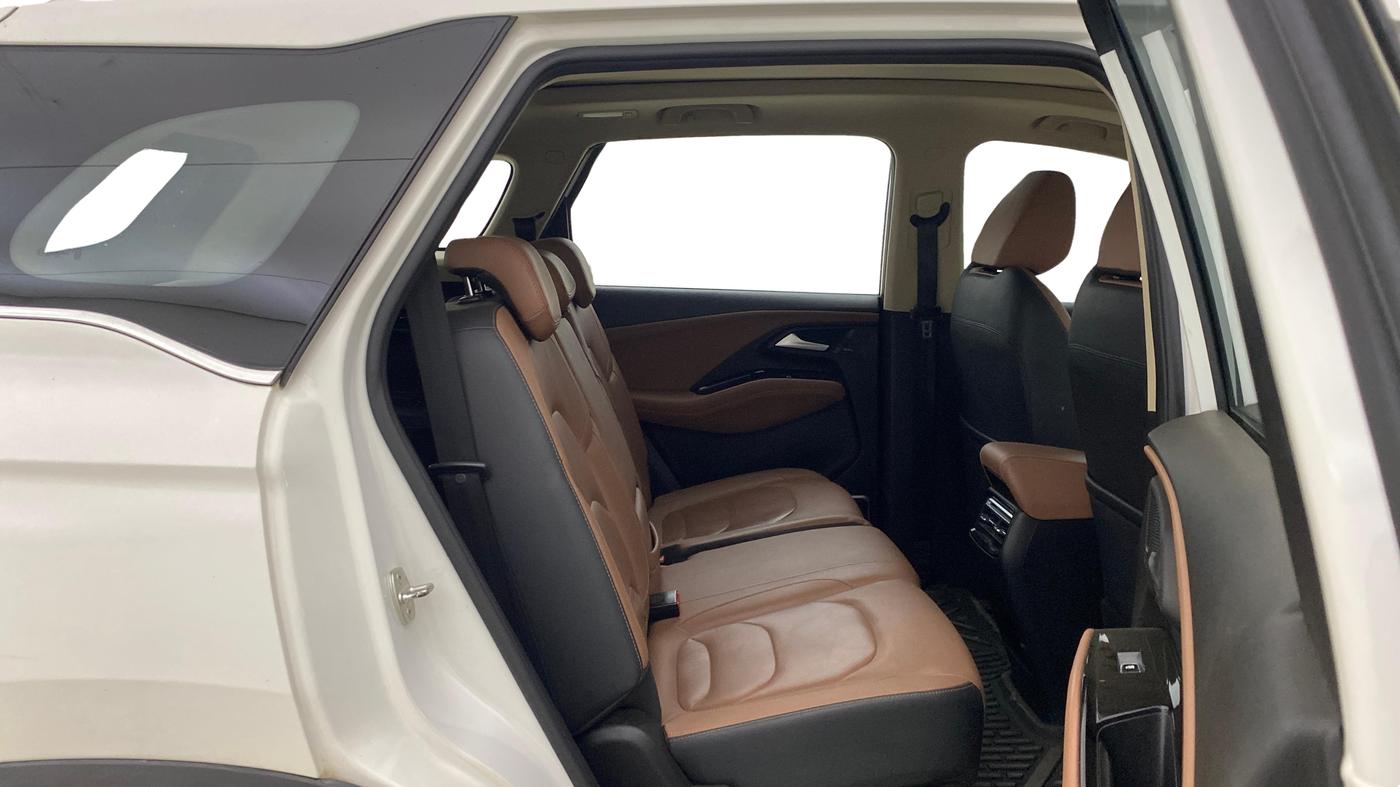 2024 MG HECTOR PLUS Sharp Pro Blackstorm 2.0 Turbo Diesel 7 STR, Diesel, Manual, 67,184 km, Right Side Rear Door Cabin