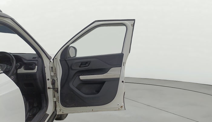 2022 Tata PUNCH PURE MT, Petrol, Manual, 25,231 km, RHS Front Door