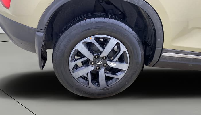 2022 Tata Harrier XZ PLUS 2.0L KAZIRANGA, Diesel, Manual, 80,821 km, Right Rear Wheel