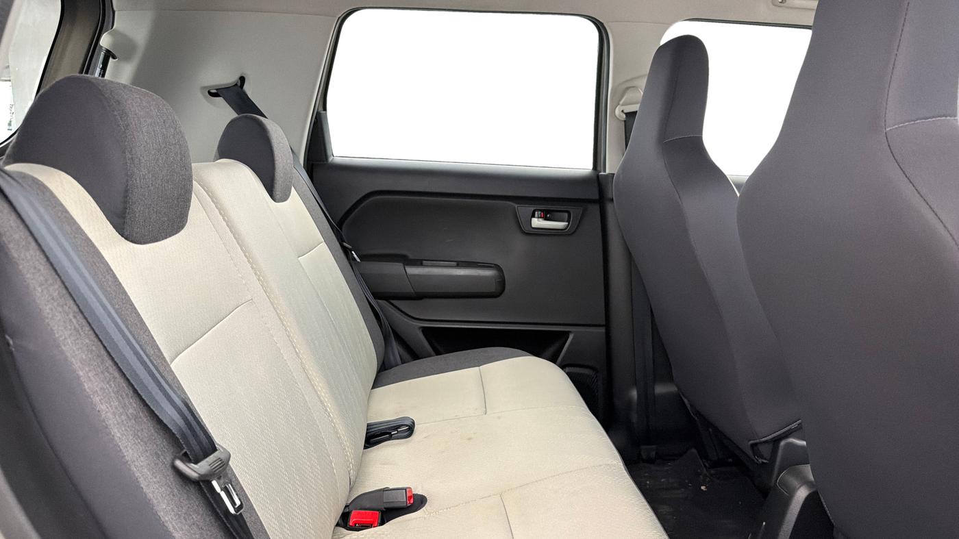2024 Maruti New Wagon-R VXI 1.0, Petrol, Manual, 5,925 km, Right Side Rear Door Cabin