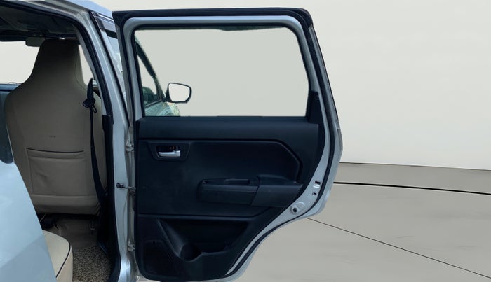 2021 Maruti New Wagon-R VXI 1.0, Petrol, Manual, 56,866 km, RHS Rear Door