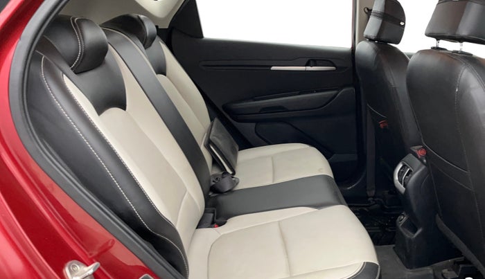 2020 KIA SONET HTK PLUS 1.5, Diesel, Manual, 84,886 km, Right Side Rear Door Cabin