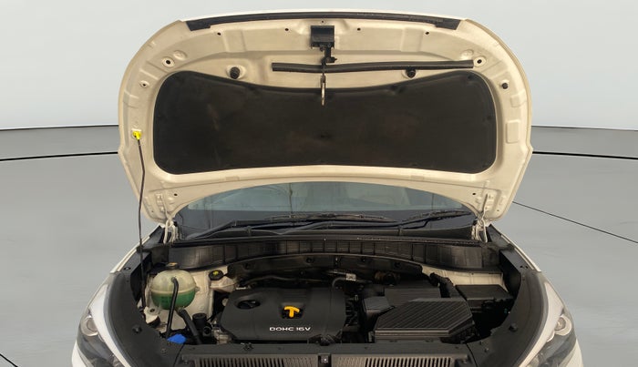 2018 Hyundai Tucson GLS 2WD AT PETROL, Petrol, Automatic, 92,925 km, Open Bonet