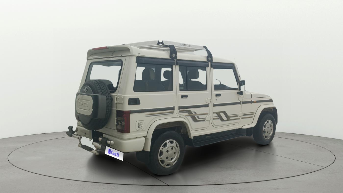 2021 Mahindra Bolero B6 (O), Diesel, Manual, 34,805 km, Right Back Diagonal