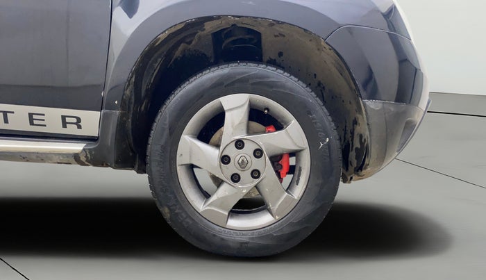 2015 Renault Duster 85 PS RXE DIESEL, Diesel, Manual, 76,908 km, Right Front Wheel