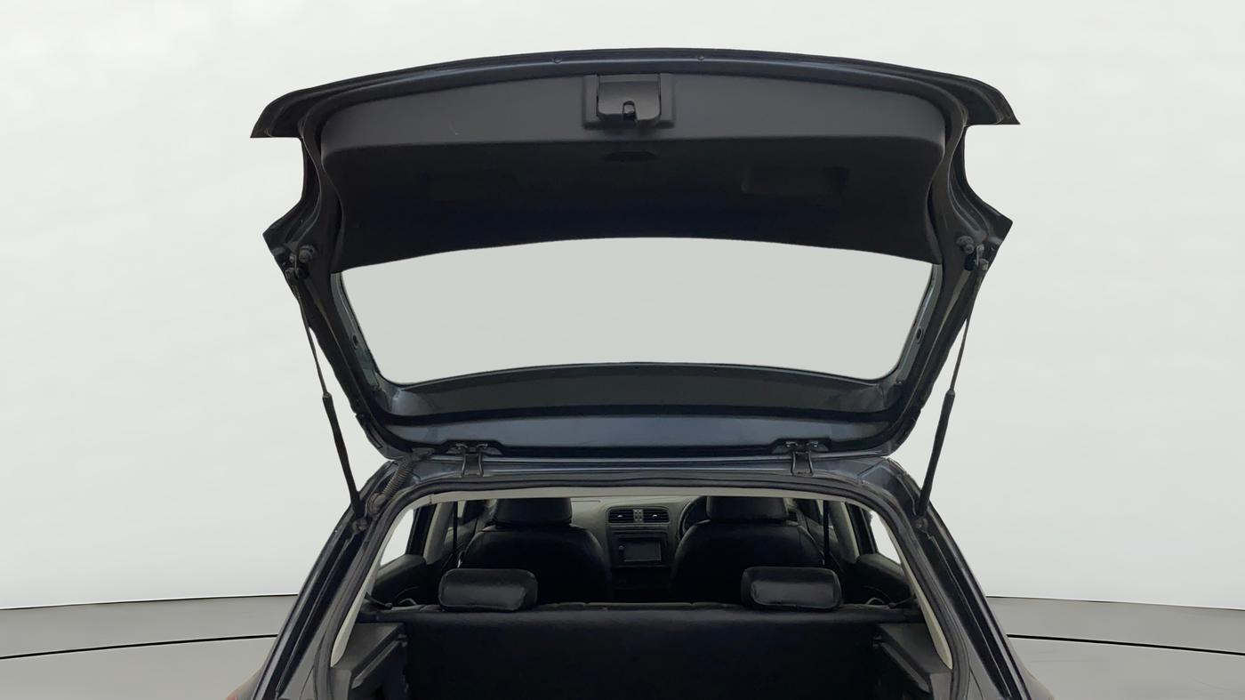 2018 Volkswagen Polo TRENDLINE 1.2L PETROL, Petrol, Manual, 70,837 km, Boot Door Open